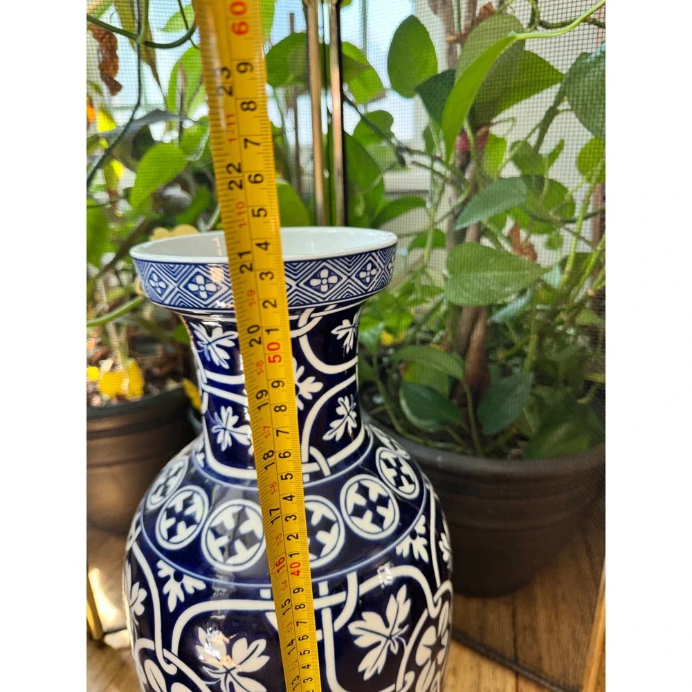 Z Gallerie Indigo Blue Clover Ceramic Vase 20.5